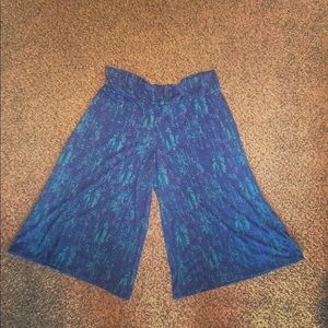 Bohemian Mossimo Long Flowy Capri XL